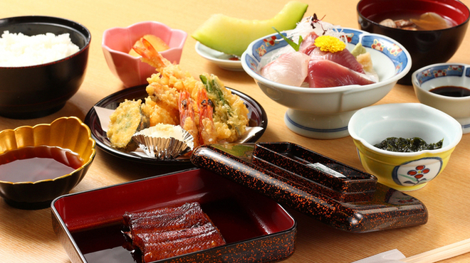 魚あら うおあら 弁天島 魚介料理 海鮮料理 食べログ