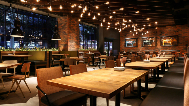 Dining & Bar LAVAROCK - メイン写真: