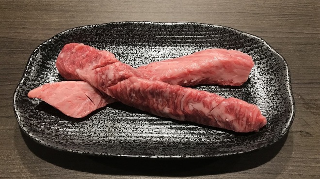 焼肉 大香園 - 料理写真:棒カルビ