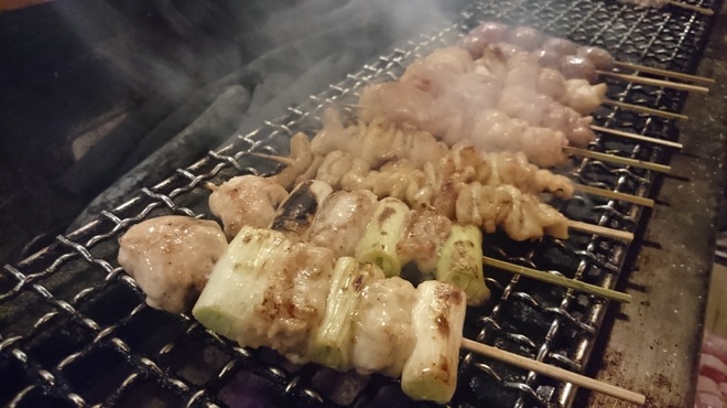炭火焼鳥 煙確堂 - メイン写真: