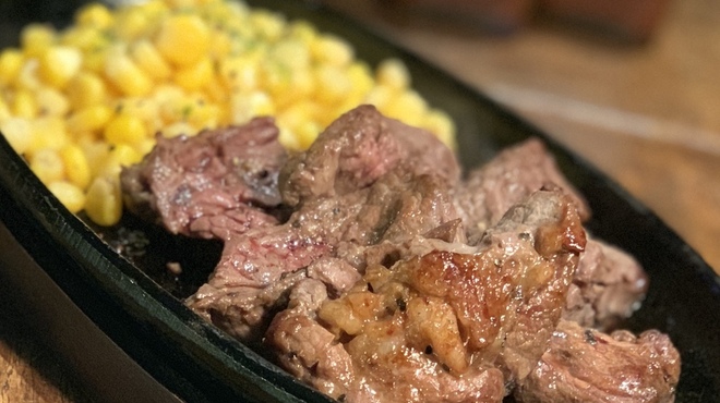 OKINAWAN BAR MAMI-ANA - メイン写真: