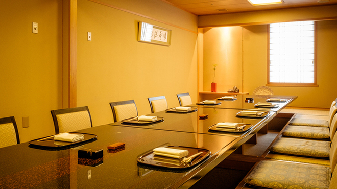 日本料理　嵯峨野 - 内観写真:
