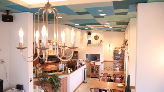 PIZZERIA E OSTERIA MASSIMO - メイン写真: