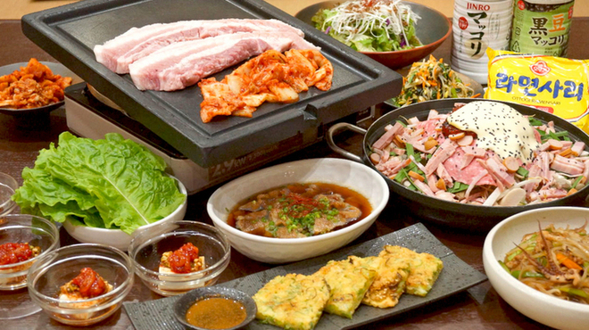 豚ブザ - メイン写真: