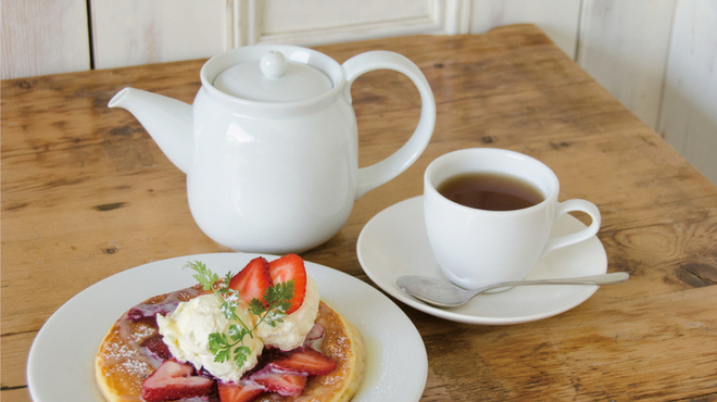 カフェ アクイーユ - メイン写真: