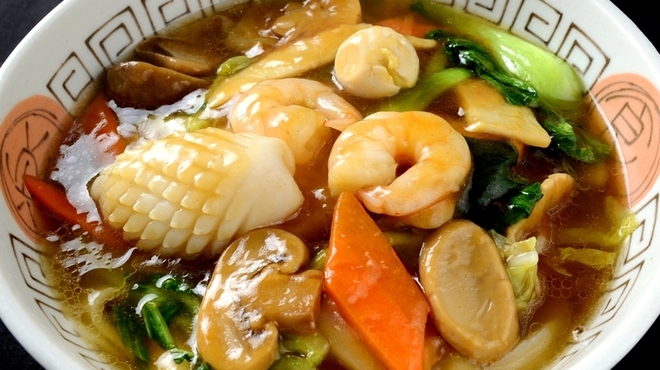 坂上刀削麺 - メイン写真: