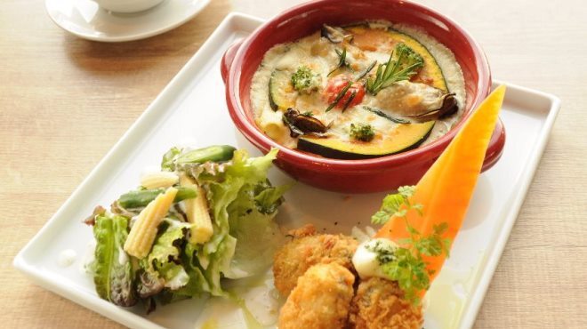 キッチン 大宮 Mark Is みなとみらい店 みなとみらい 洋食 ネット予約可 食べログ