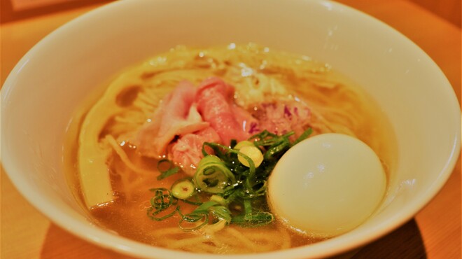 らぁ麺 鳳仙花 - メイン写真: