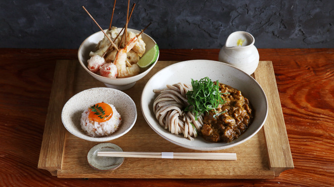 京都四条くをん 烏丸 カレーうどん 食べログ