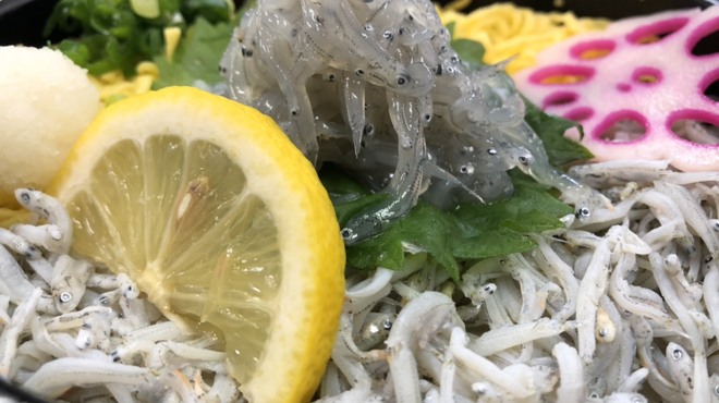 サンライズ食堂 - 料理写真:【季節限定】Wしらす丼