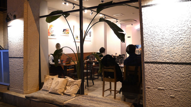 g TOKYO - メイン写真: