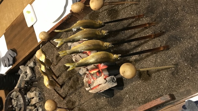 料亭 長坂 - 料理写真:１時間半じっくり焼いた鮎 とほくほくジャガイモ
