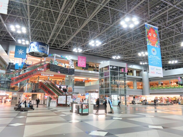 食べ歩き珍道中 新千歳空港 食べログまとめ 食べ歩き珍道中 新千歳空港 食べログまとめ
