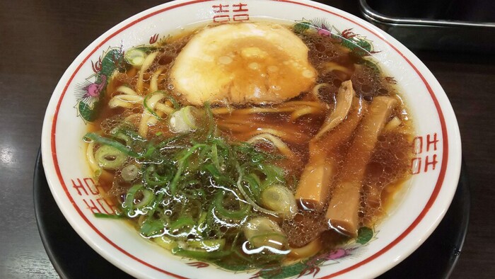 大阪 黒いスープのラーメン 醤油 食べログまとめ 大阪 黒いスープのラーメン 醤油 食べログまとめ