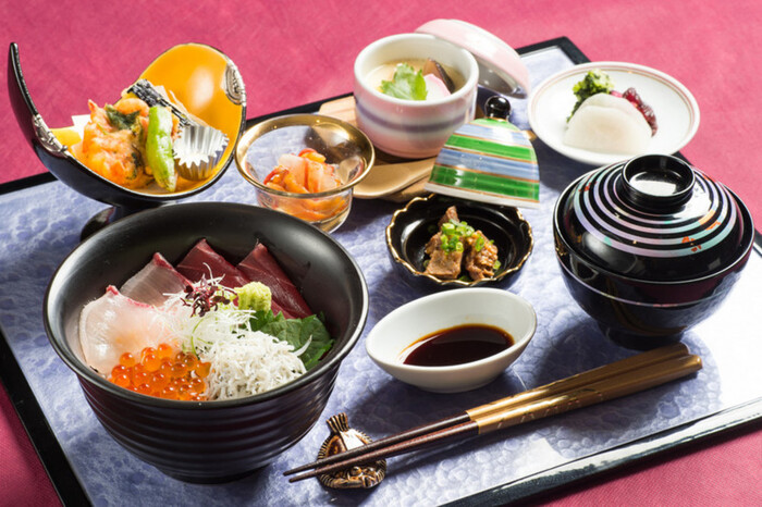新鮮さが自慢 日出町で旨い海鮮丼を食べる 大分県ひじまち 食べログまとめ 新鮮さが自慢 日出町で旨い海鮮丼を食べる 大分県ひじまち 食べログまとめ