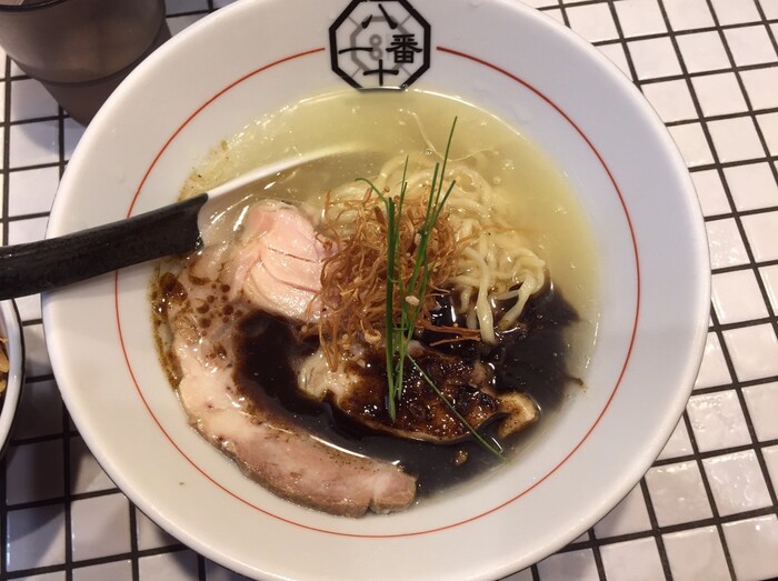 ここ から 近い ラーメン 屋 さん