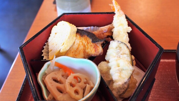 あべの 天王寺 千円以下の駅近ビジネスランチ11選 食べログまとめ あべの 天王寺 千円以下の駅近ビジネスランチ11選 食べログまとめ
