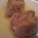 ダ・メオ・パタカ - ホタテのウニ添え