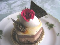 閉店 神戸旧居留地 美侑 こうべきょうりゅうちみゆ 旧居留地 大丸前 ケーキ 食べログ