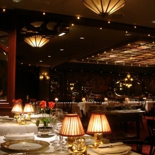 マキシム・ド・パリ_2