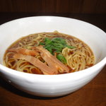 鳥屋二代目こばぁやし商店 - 〆の代表『煮干しラーメン』。結構、旨いですョ。