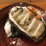 ふく鮨 - 岩牡蠣