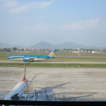 Lucky Restaurant - 飛行機がよく見えます