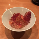 日本料理 たかむら - 梅酒ゼリーとイチゴ