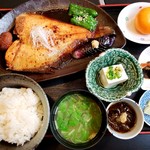 弥塩道 - カレイの煮付け定食