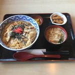 Mikawaya - うな玉丼！1100円(税込)です。ボリュームもたっぷりです！