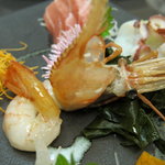 鮨処 西鶴 - ボタン海老