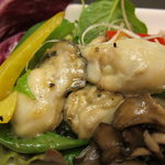 鮨処 西鶴 - カキアップ