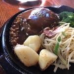 Rogu Kyabin - ハンバーグステーキ