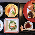 瓔珞 - 季節の松花堂、お重二段