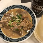 元祖立ち飲み屋 - 味噌煮込み！は牛モツです！