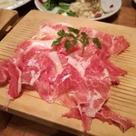 ワインバル 八十郎 - イベリコ豚の生ハム　８９０円