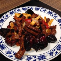 横浜中華街 重慶飯店 本館 - 2019/01/02　牛肉の唐辛子炒め