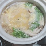 Washoku Sato - 蓋をあけると、煮立った牡蠣雑炊登場。