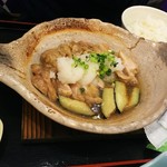 Toriyoshi Shouten - 揚げ鶏と茄子のみぞれ煮定食 824円
