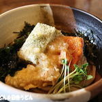 田舎うどん てつ - つゆをかけて