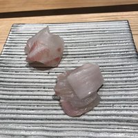 鮨 巳之七 - 天然真鯛、天然ヒラメ、エンガワ！