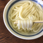 長田うどん - とろけるような柔さか
      でも、切れない粘りがあるのがコシ