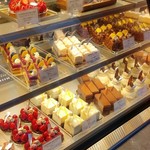 メゾン・ダーニ - 生ケーキもありました