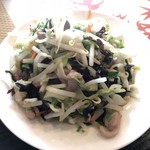 王紀 - 肉と五目野菜炒め