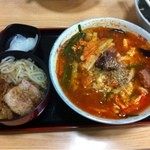 ラーメン貴族 - カルビラーメンと半チャーシュー丼のセット