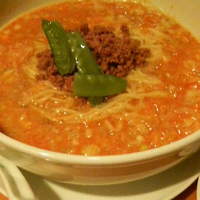 個室中華 頤和園 溜池山王店 - 坦々麺