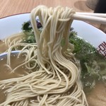 長浜ラーメン一新 - 麺