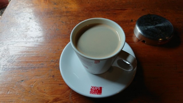 Anomali Coffee Kemang アノマリコーヒー ジャカルタ コーヒー