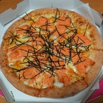 ピザ・ロイヤルハット - 料理写真:明太ソースのモチピザ