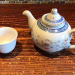 青藍 - ポットで出てくるジャスミン茶が嬉しい